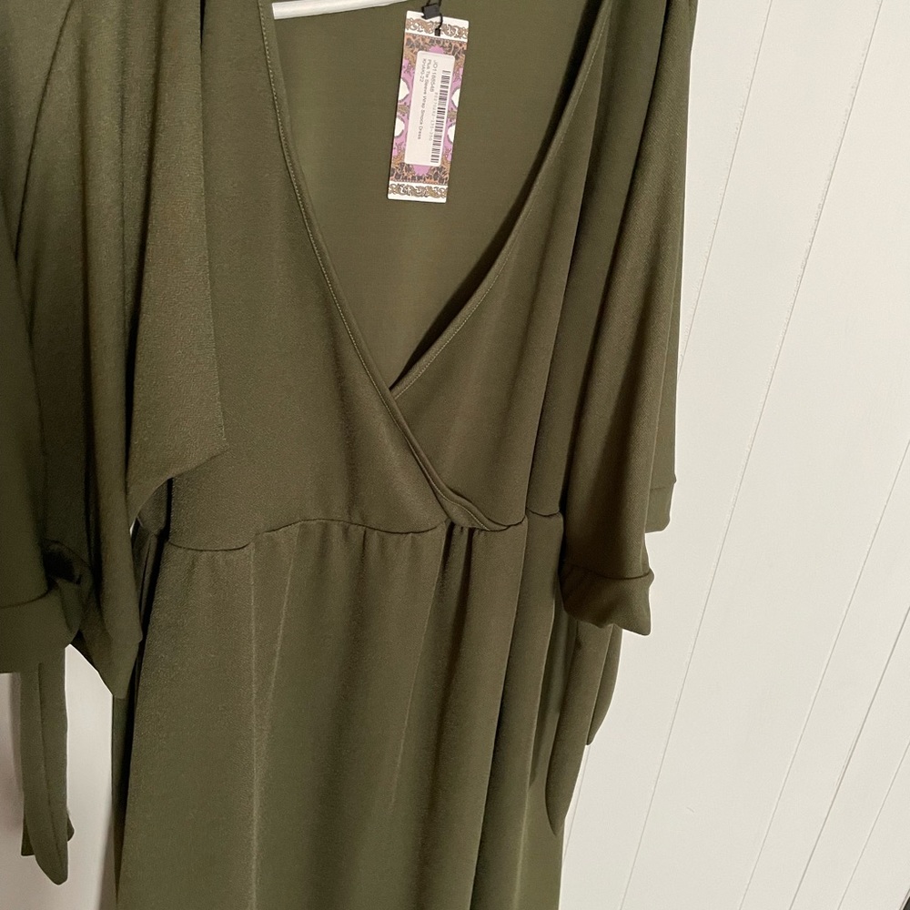 Boohoo dress